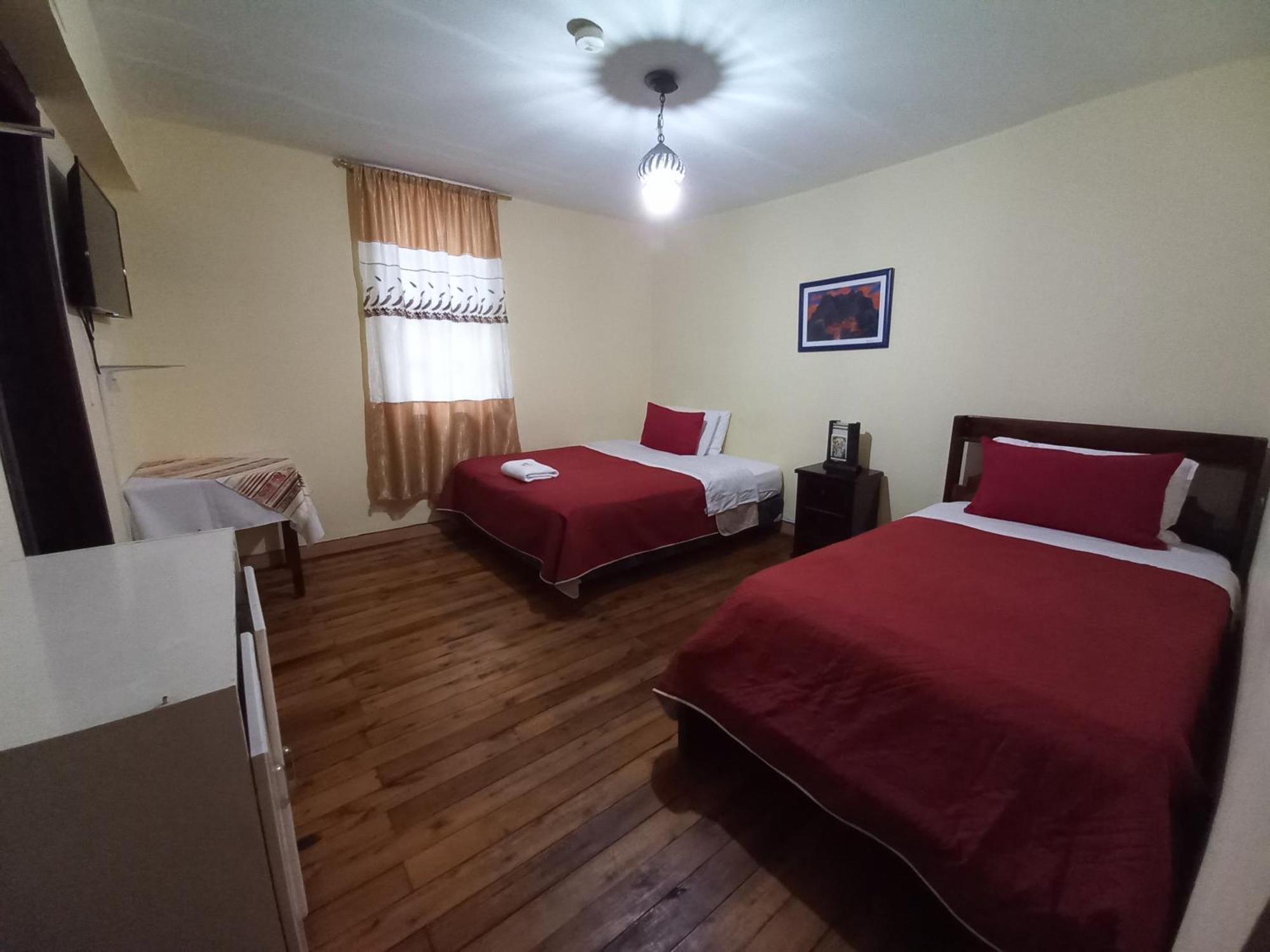 Hostal Bolivar Inn Quito Værelse billede